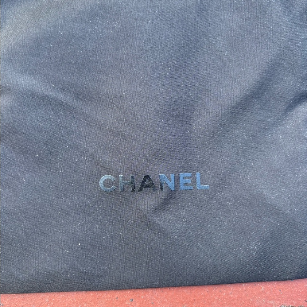 Chanel Skincare Set - No.1 and La Mousse - Picture 3 of 3